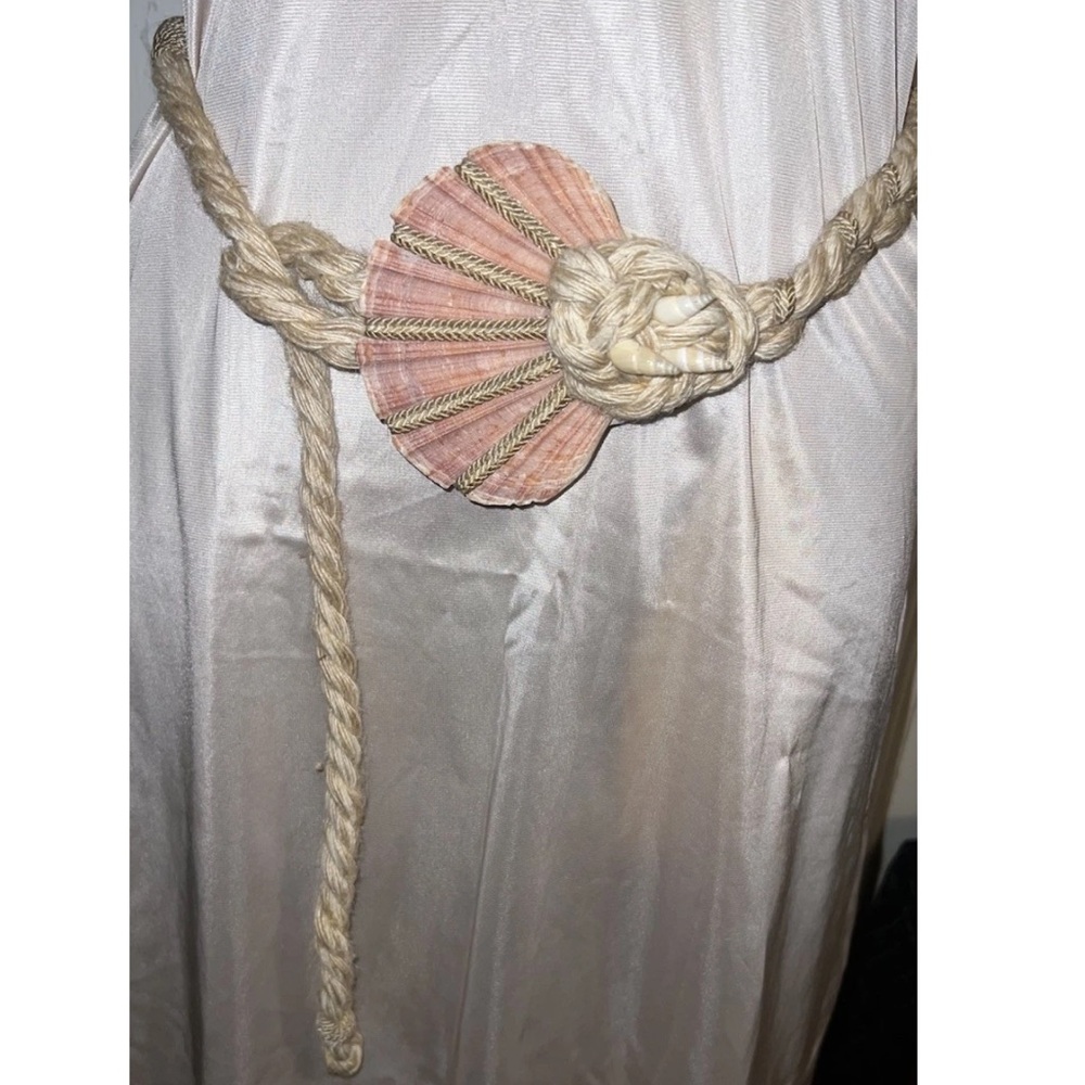 VINTAGE 1970'S 80s BOHO GYPSY Large Shell Festival Rope BELT CREAM Pink Rare